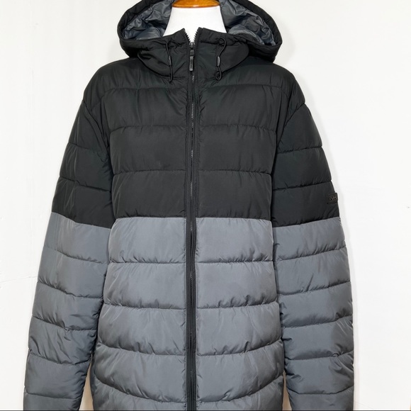 SOLD-Michael Kors MENS Hooded Puffer Coat - Picture 5 of 11